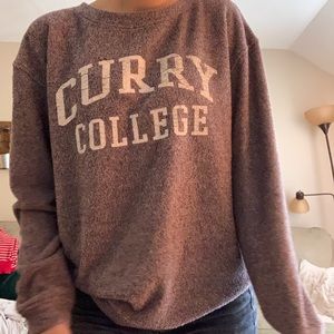 College crewneck!